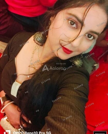 Im Shemale Krithika Threesome Available BDSM Available