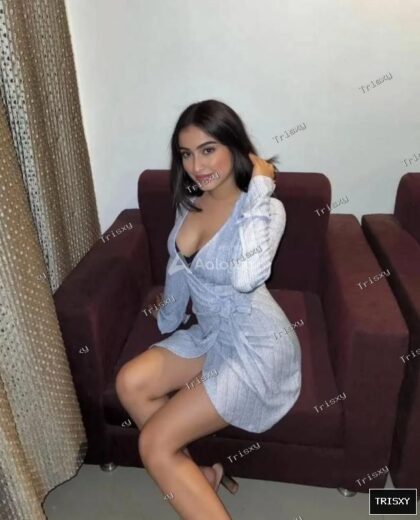 Versatile shemale here to satisfy you in West Bengal