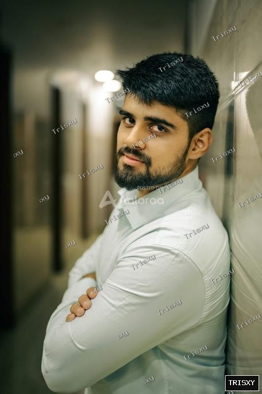 Hey female I am independent gigolo in prayagraj pusssy liking and full service available