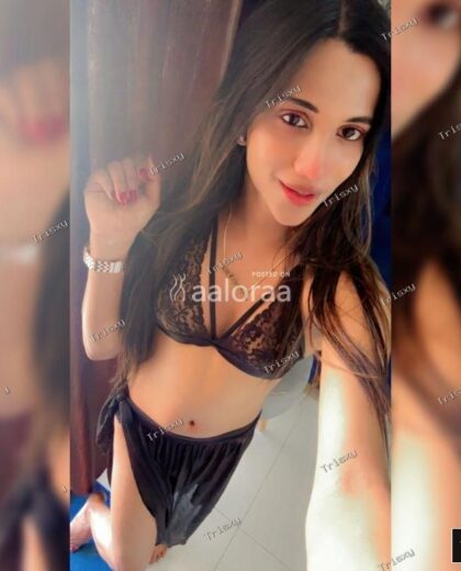 BIG BOOTY SHEMALE AVAILABLE WITH FULL SATISFIED SERVICE