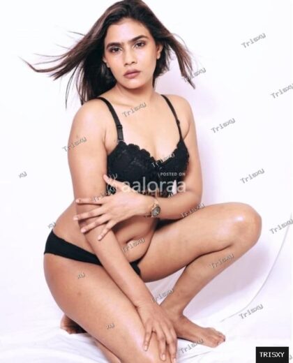 COLLEGE GIRLS OYO HOTELS HOUSE IN CALL OUT CALL GENUINE SERVICE 24X7 AVAILABLE BOOKING NOW