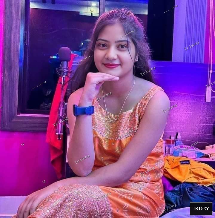 Hello i am siya for simple, honest time available day and night