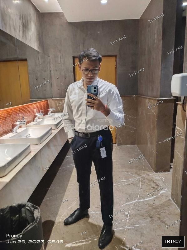 Fit & Charming Male Companion Offering Relaxation & Premium Services
