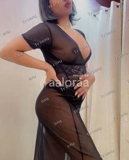 New trans girl with pussy and boobs in Delhi