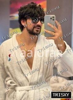 Im Aditya onli video call Sarvice demo charge 50 pay just call me Live demo with handso…